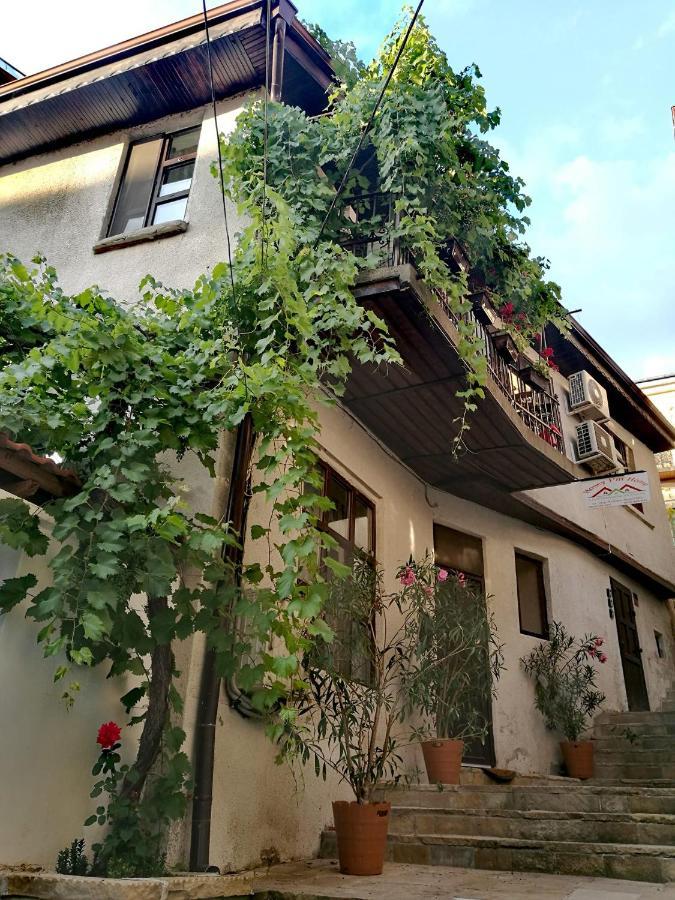 Honey I'M Home Apartments Veliko Tarnovo Kültér fotó